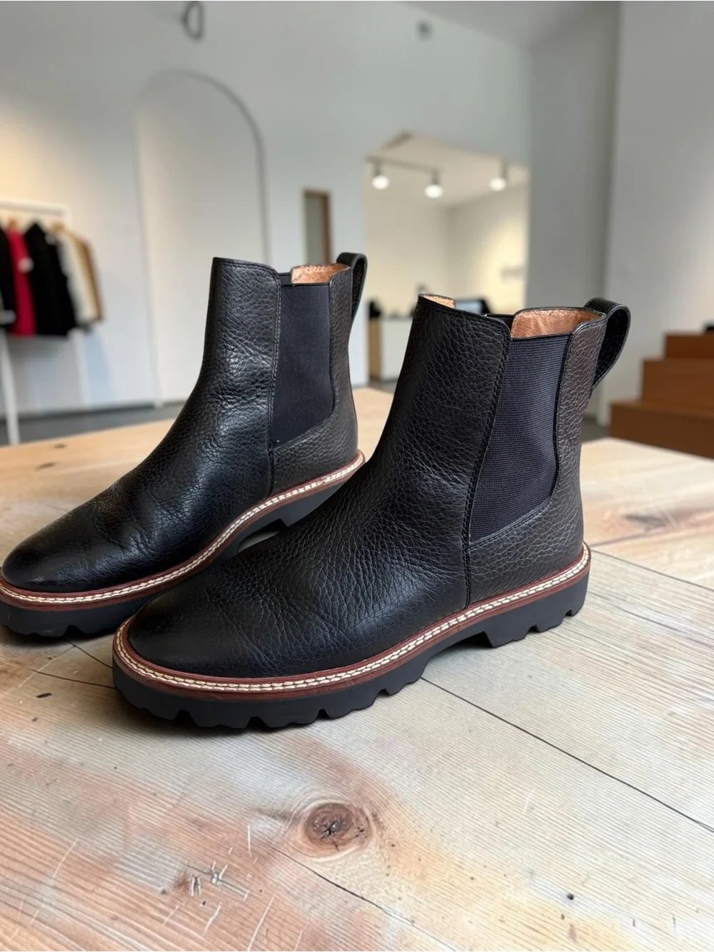 Madewell textured black